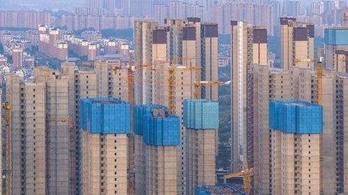 全國(guó)房地產(chǎn)開發(fā)投資上半年同比下降7.9%，國(guó)家統(tǒng)計(jì)局 逐步呈現(xiàn)企穩(wěn)態(tài)勢(shì)